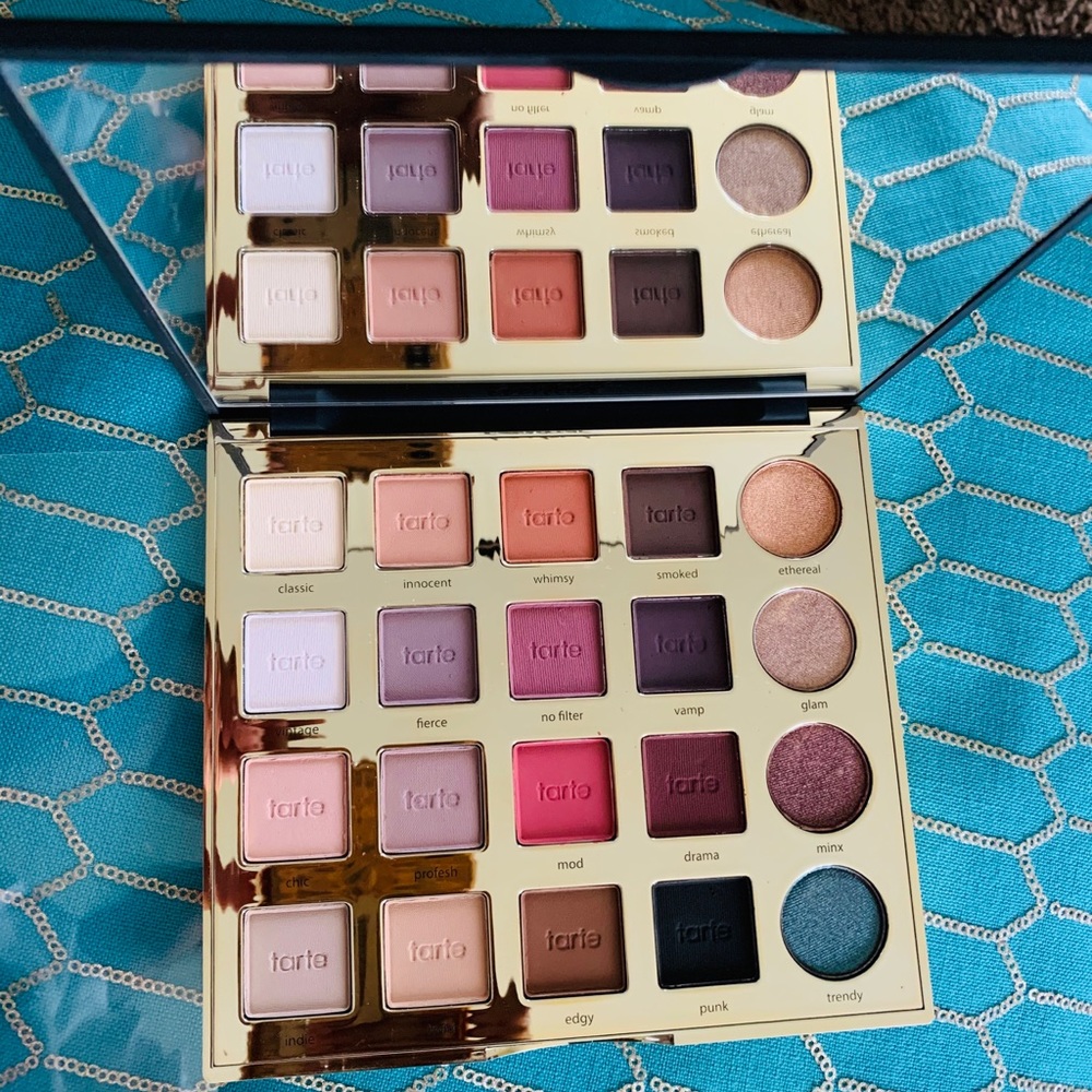 Tarteist Pro Amazonian Clay Palette 🖤